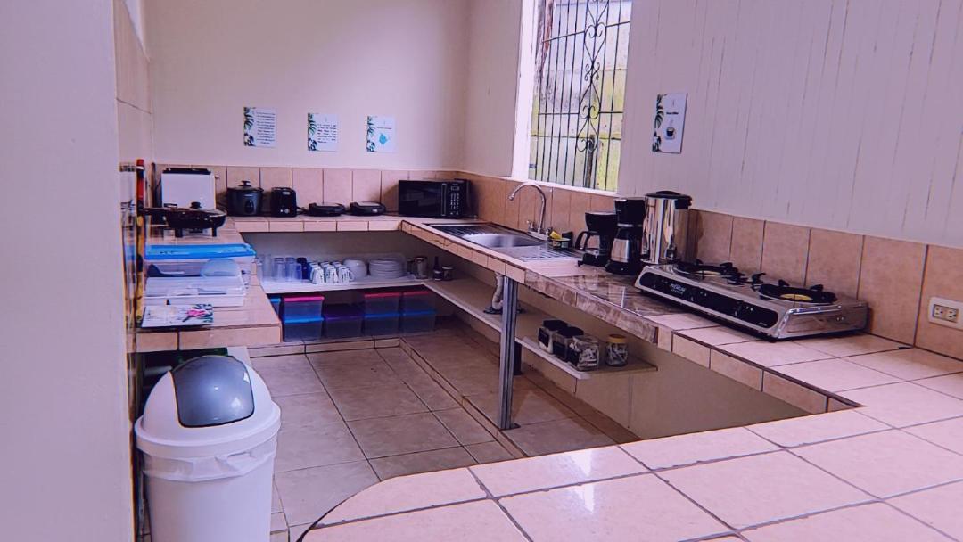 Alpha Arenal Hostel La Fortuna المظهر الخارجي الصورة
