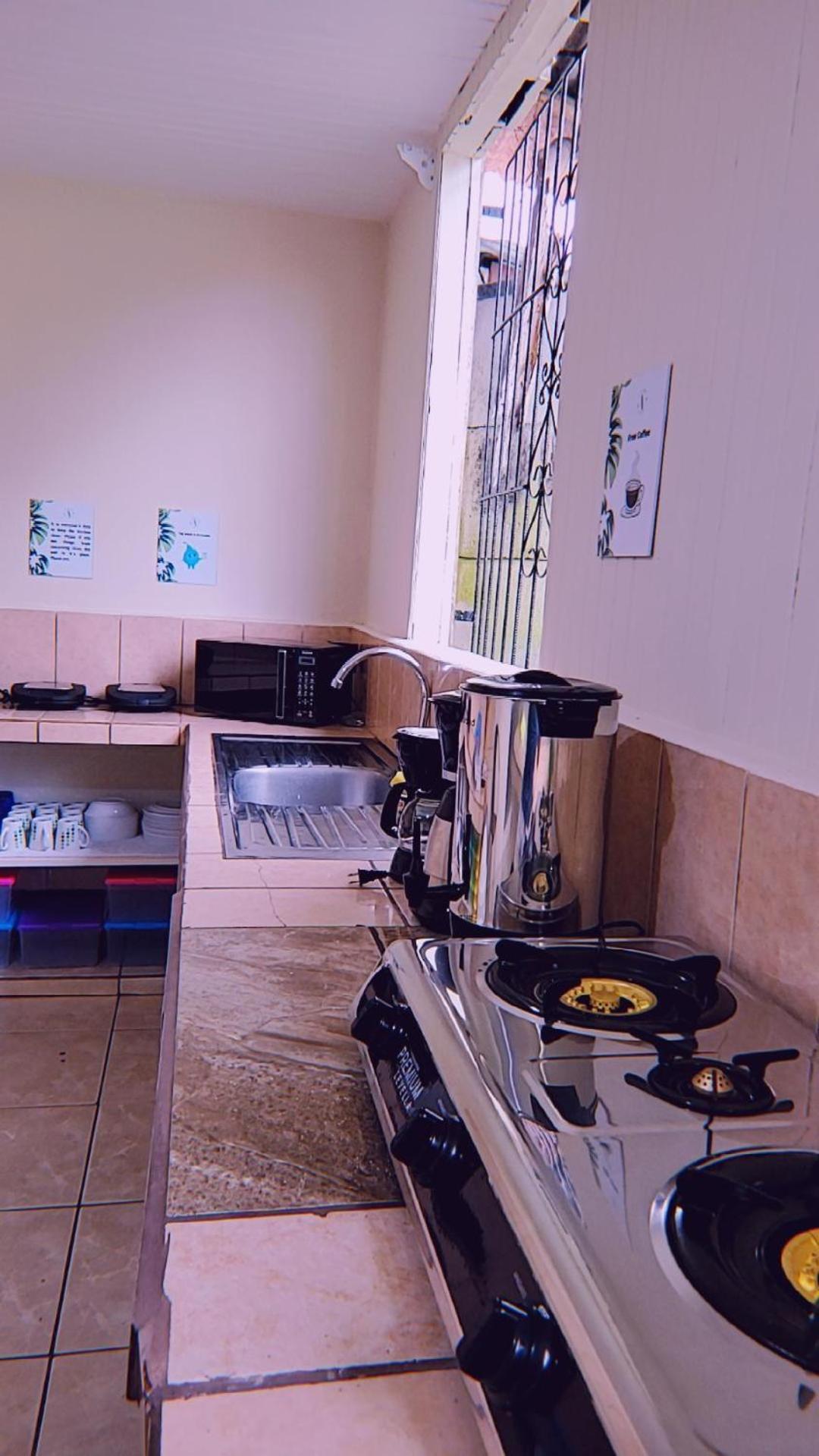 Alpha Arenal Hostel La Fortuna المظهر الخارجي الصورة