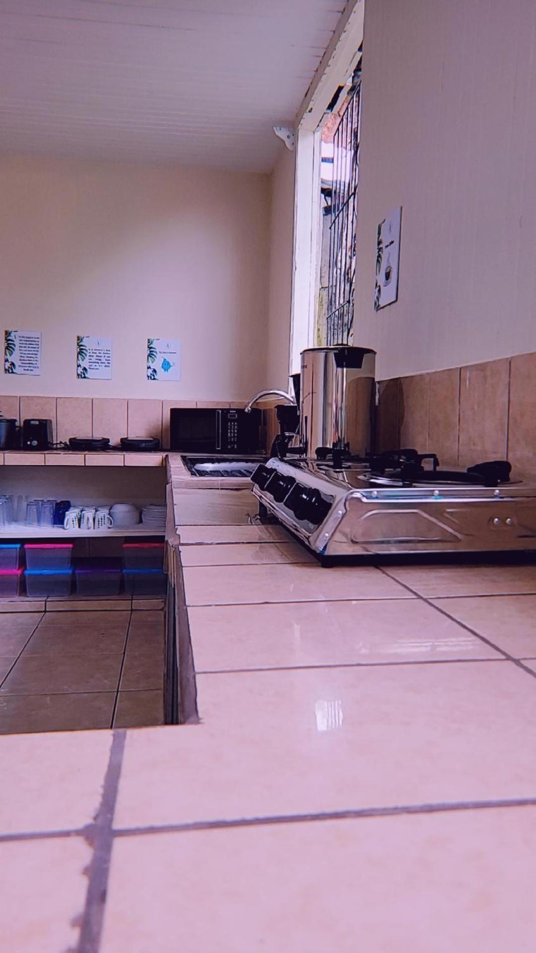 Alpha Arenal Hostel La Fortuna المظهر الخارجي الصورة