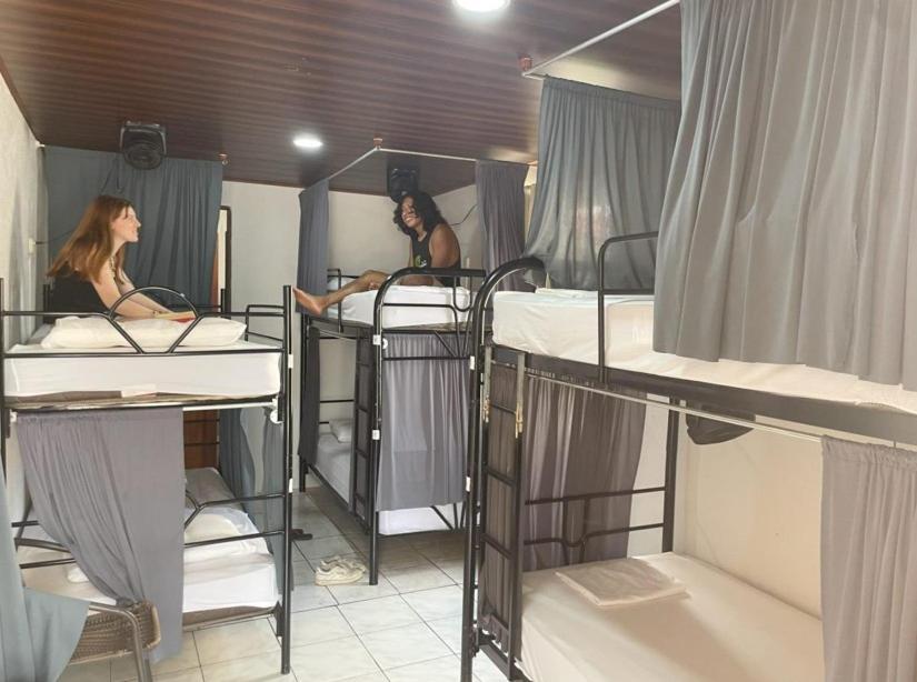 Alpha Arenal Hostel La Fortuna المظهر الخارجي الصورة